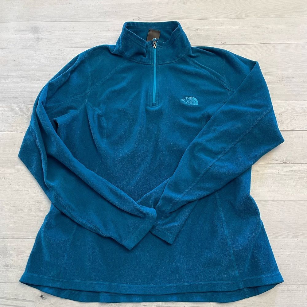 The‎ North Face womens  fleece pullover small